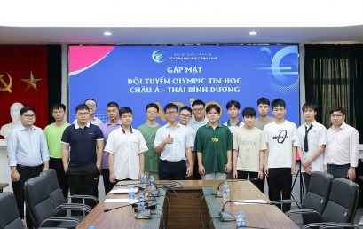 15 học sinh THPT tham dự tập huấn kỳ thi Olympic Tin học châu Á – Thái Bình Dương 2025 tại Trường Đại học Công nghệ